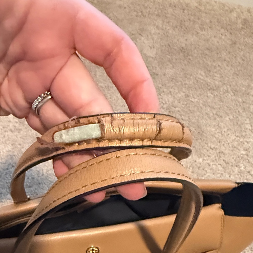 Tory Burch Tan Leather Tote - Picture 4 of 6
